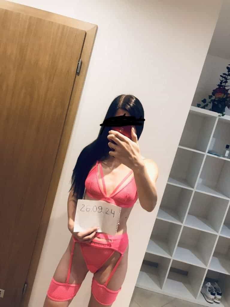 Holka na sex Anastasia, Escort, Praha 7 - fotka 4