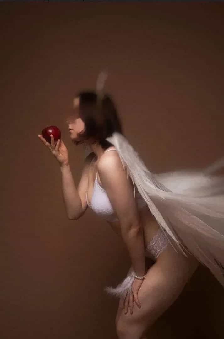 Erotická masérka Danielle - Fantazie massage, Praha 6 - fotka 8