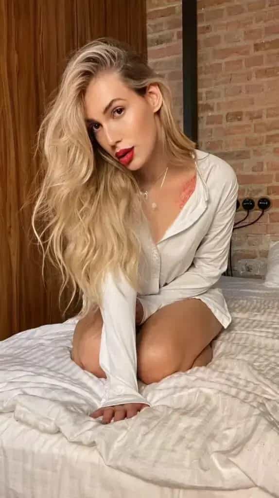 Erotická masérka Angelinka Escort - fotka 16