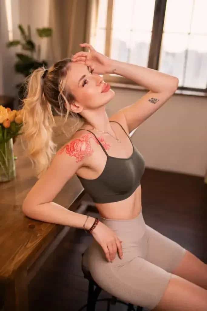 Erotická masérka Angelinka Escort - fotka 6
