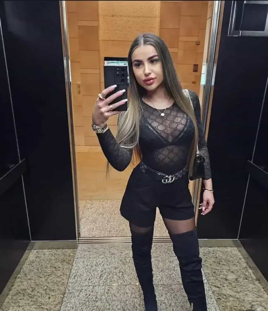 Holka na sex Anna Escort - Martin Kurt Elite, Praha 7 - fotka 1