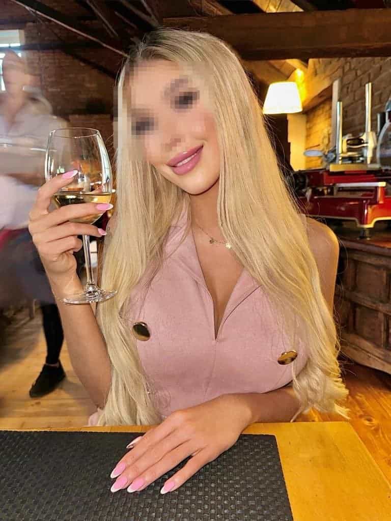 Holka na sex Sára Escort - fotka 17