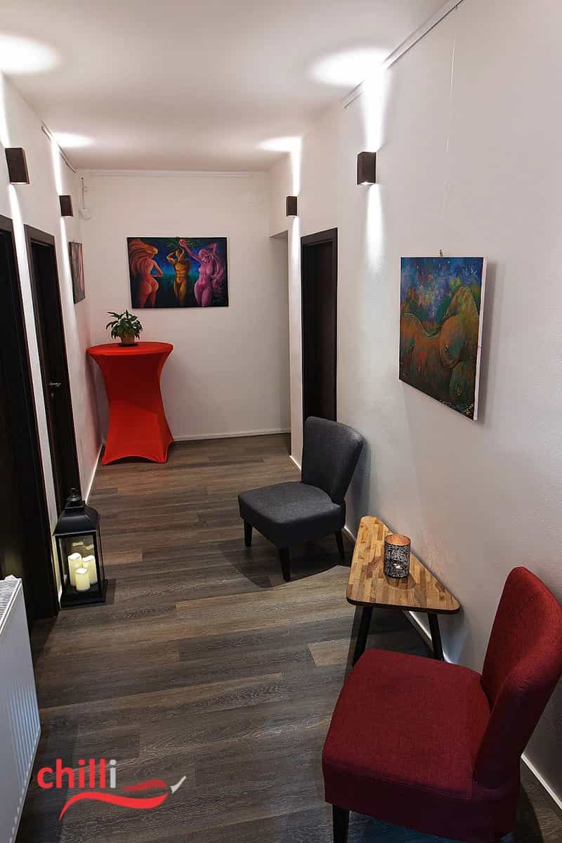 Masážní salon Chilli salon, Praha 8 - fotka 6