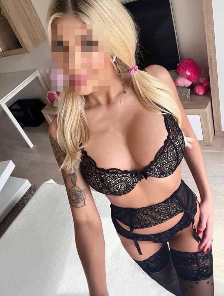 Holka na sex Sára Escort - fotka 10