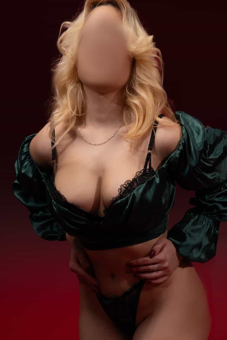 Erotická masérka Gigi - Red massage, Praha 2 - fotka 1
