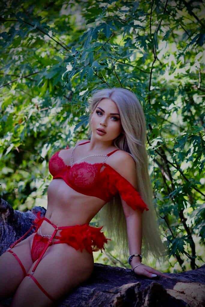 Holka na sex Lina, Escort, Praha 1 - fotka 5