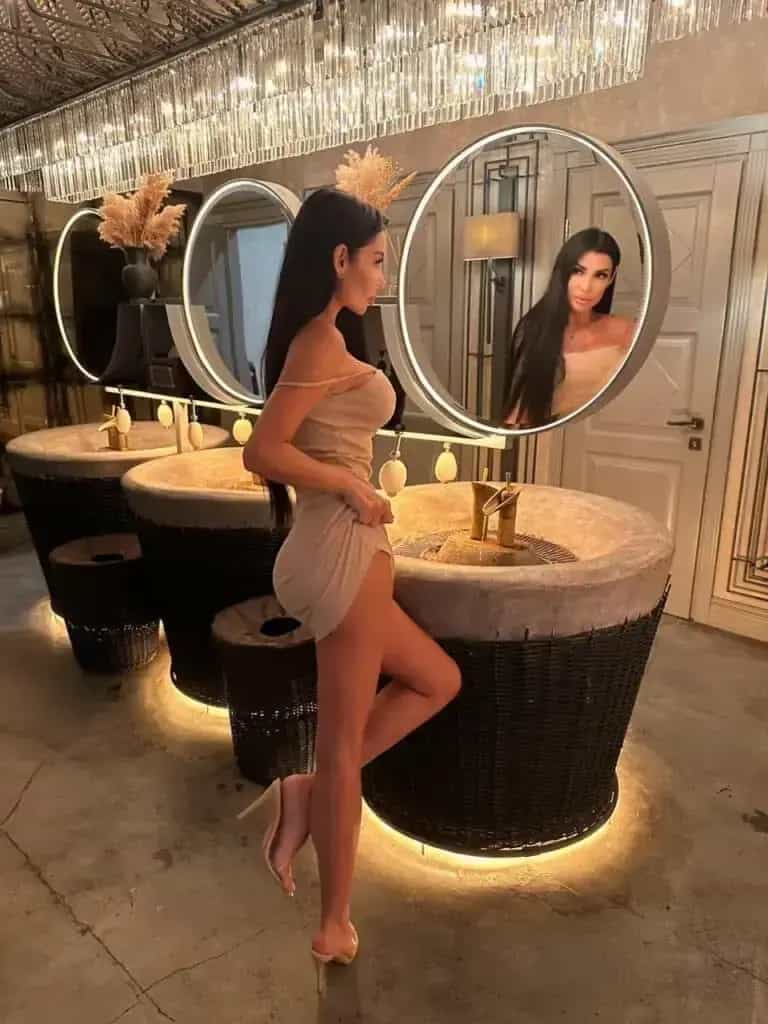 Holka na sex Tinka Escort - fotka 5