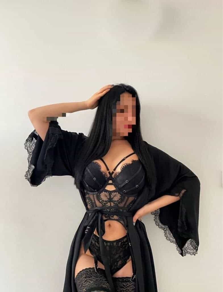 Holka na sex Mihaella - fotka 4