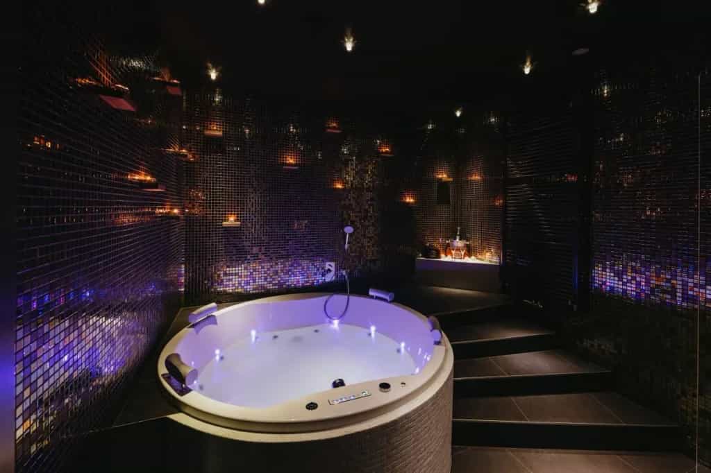 Masážní salon European massage, Praha 8 - fotka 2