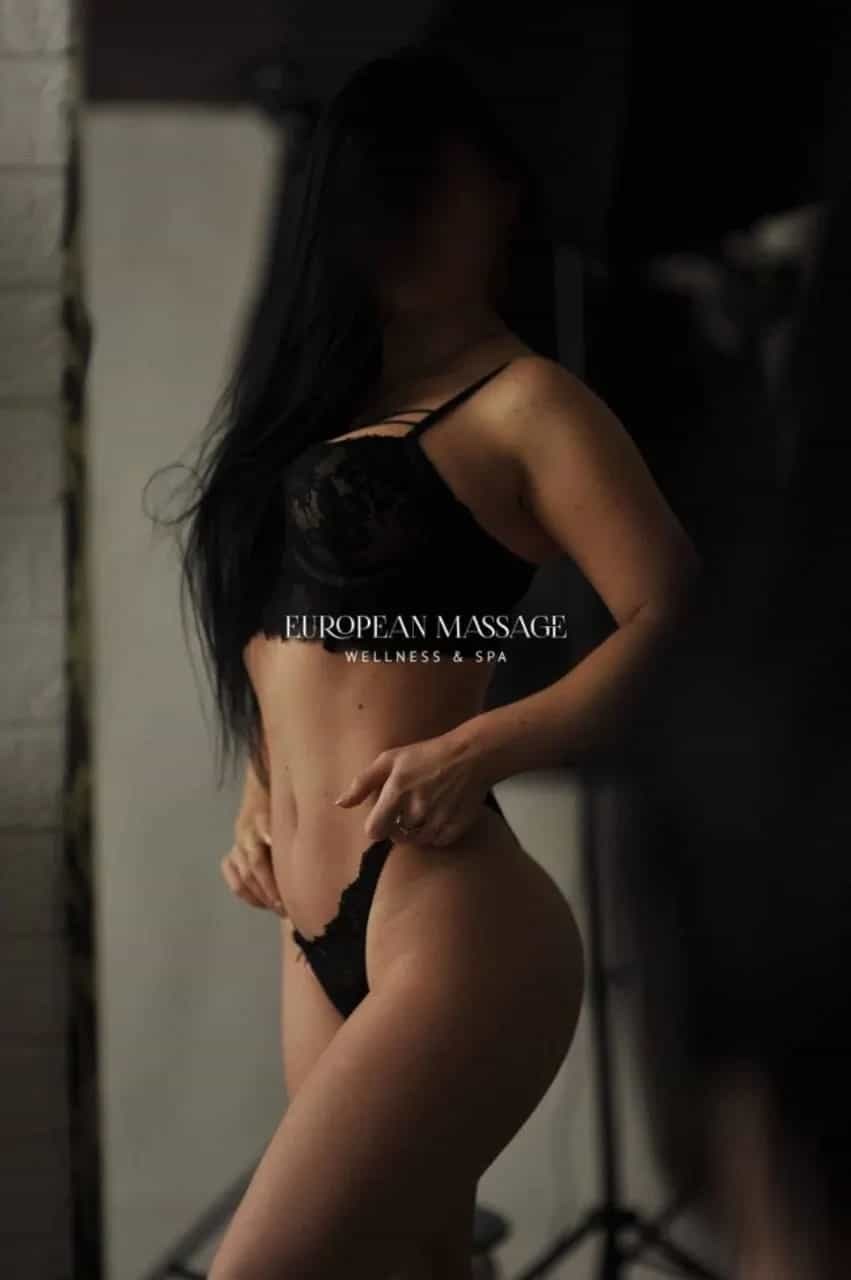 Erotická masérka Sandra - European massage, Praha 8 - fotka 3