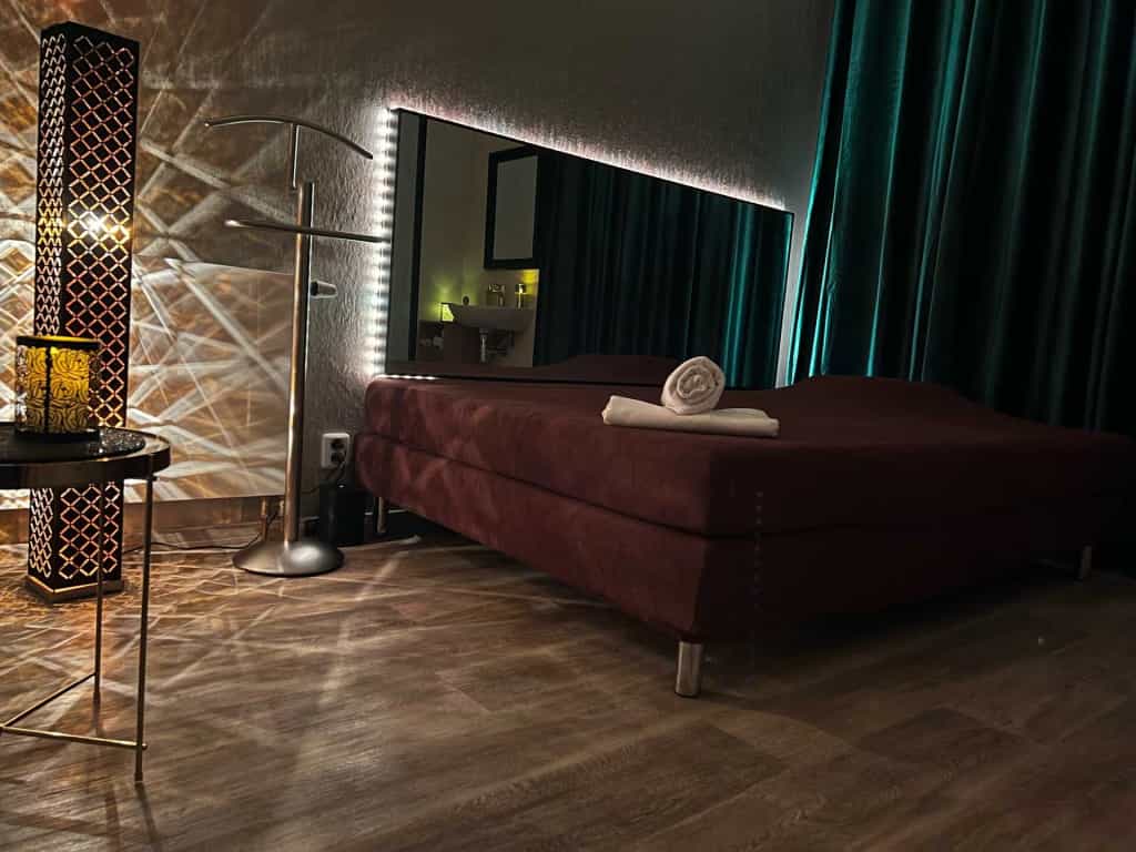 Masážní salon Tantra club, Praha 2 - fotka 2