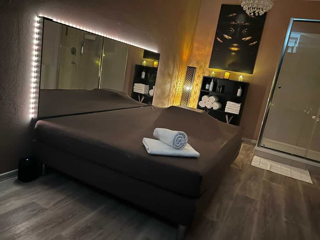 Masážní salon Tantra club, Praha 2 - fotka 4