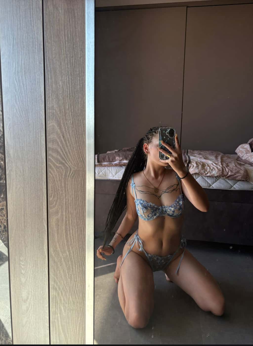 Erotická masérka Rachel - fotka 4