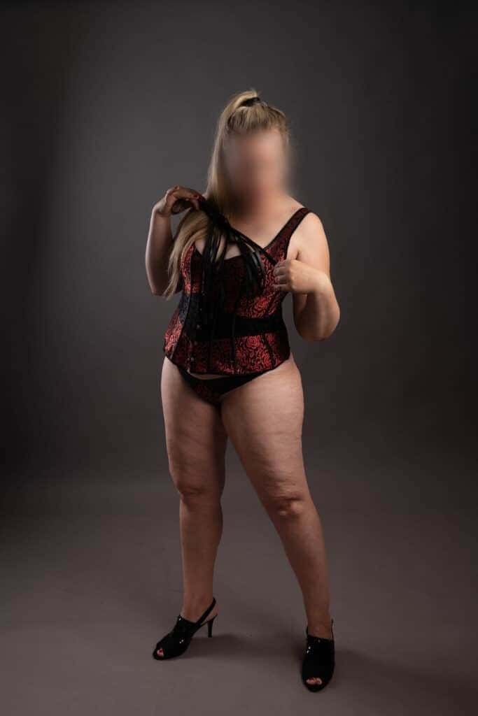 Erotická masérka Amelie - fotka 3