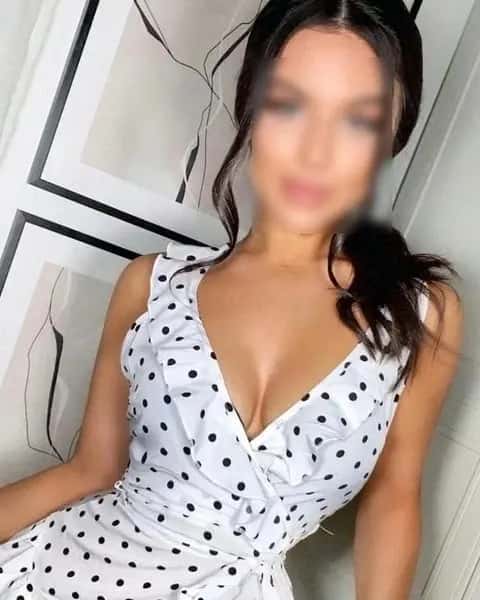 Holka na sex Victoria Escort - fotka 3