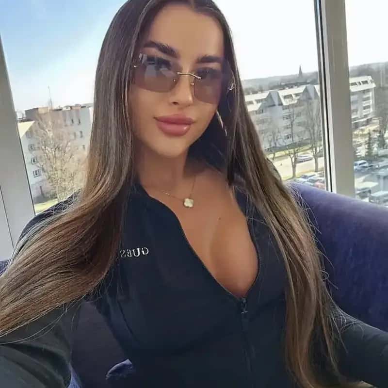 Holka na sex Anna Escort - Martin Kurt Elite, Praha 7 - fotka 2