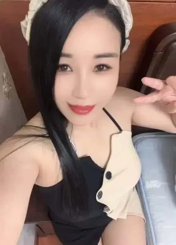 Holka na sex Luna - Asiatky v Brně, Brno - fotka 3