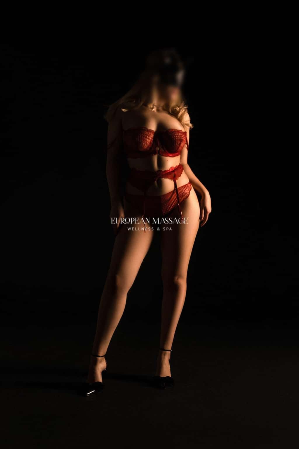 Erotická masérka Emma - European massage, Praha 8 - fotka 2