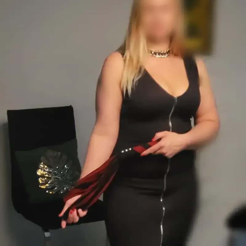 Erotická masérka Loona - Studio Esence, Plzeň - fotka 2