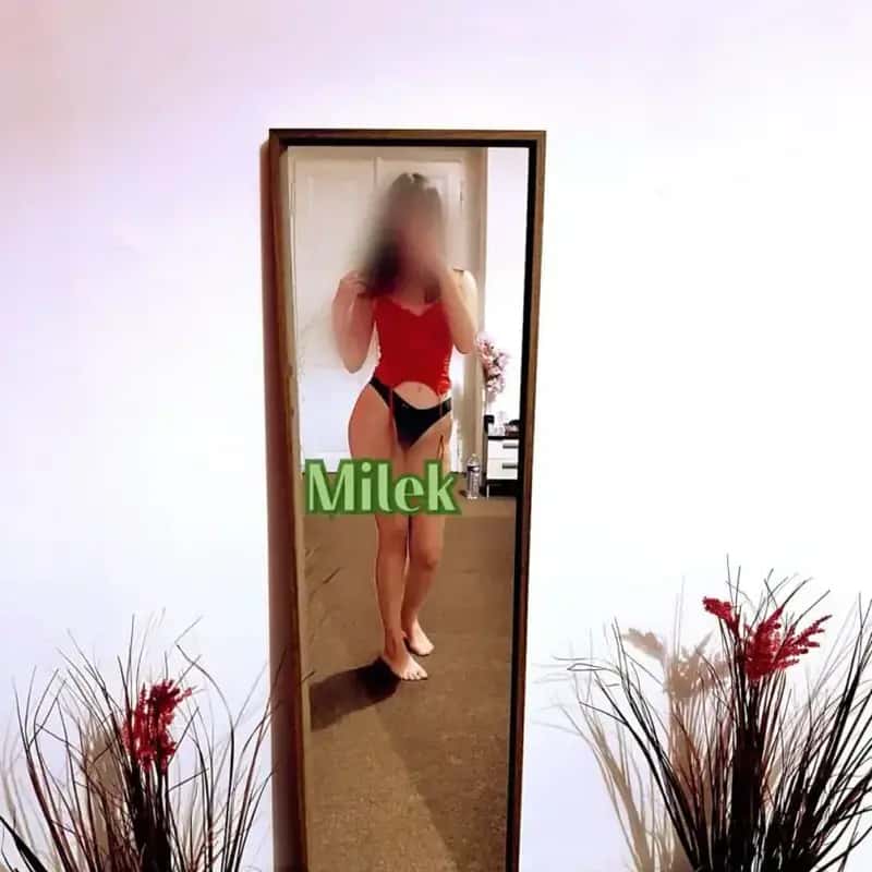 Holka na sex Milek Escort - Relax for boys, Praha 1 - fotka 2