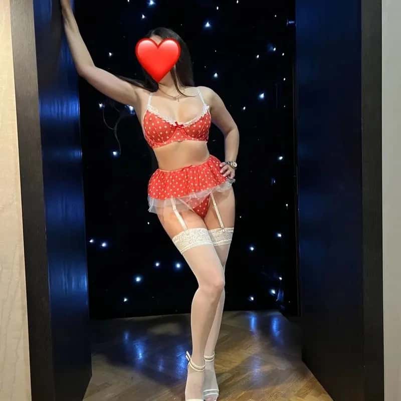 Holka na sex Nicole - fotka 4