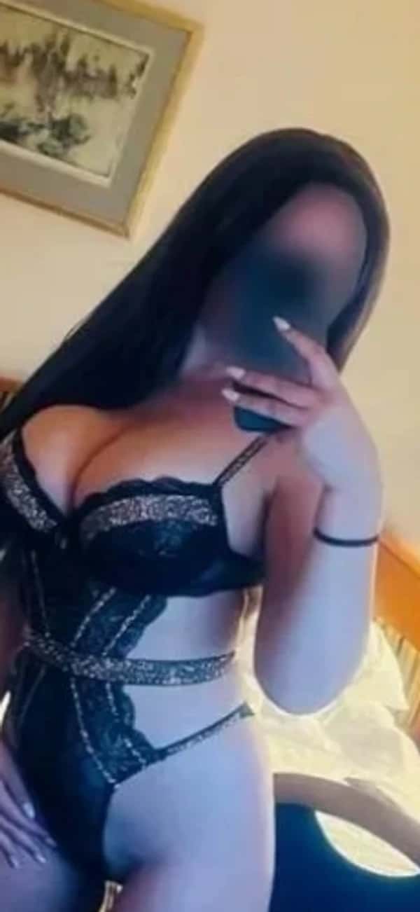 Holka na sex Mia - fotka 4