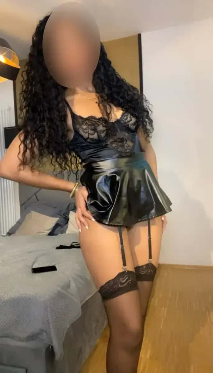 Holka na sex Lyra - Lovely girls, Praha 2 - fotka 2