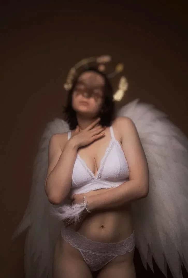 Erotická masérka Danielle - Fantazie massage, Praha 6 - fotka 7