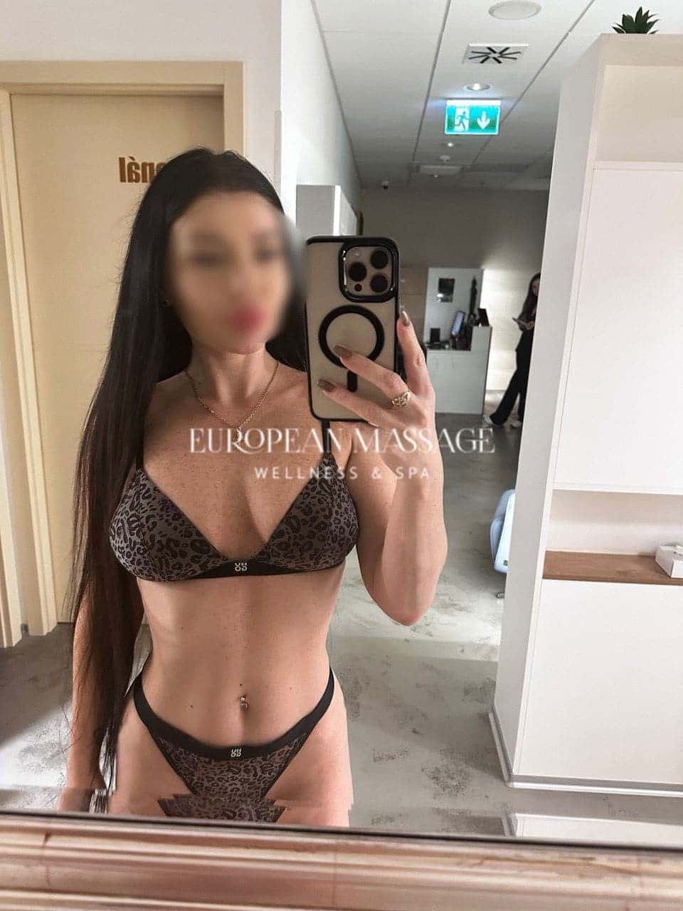 Erotická masérka Sandra - European massage - Praha 8