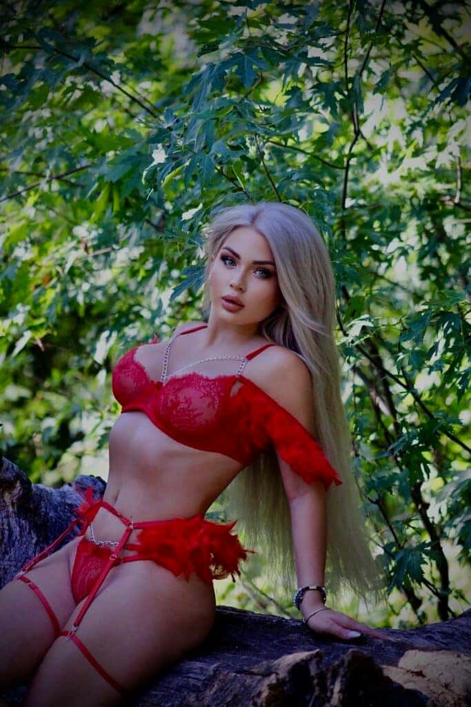 Holka na sex Lina, Escort, Praha 1 - fotka 5