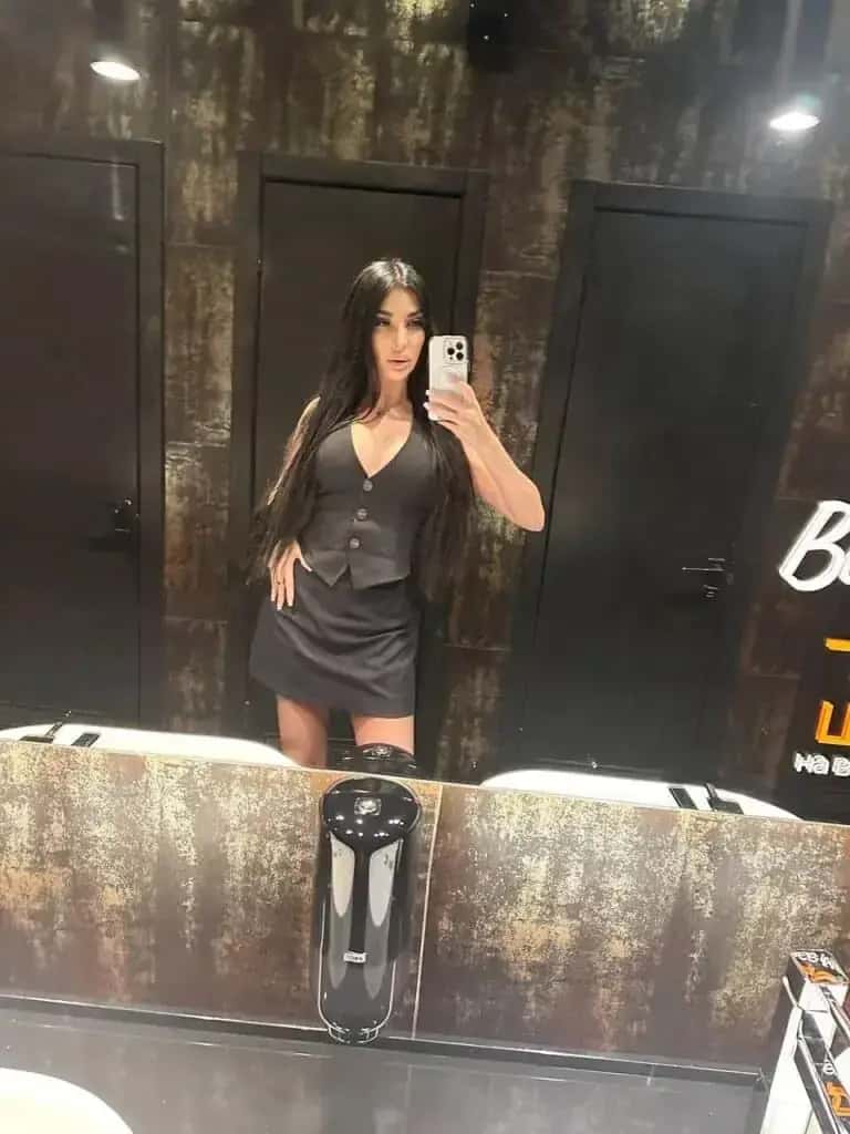 Holka na sex Tinka Escort - fotka 7