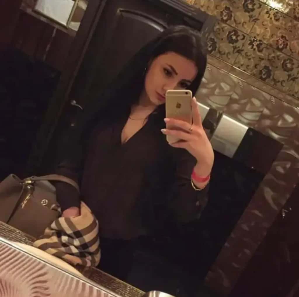 Holka na sex Milana, Escort - Praha 1
