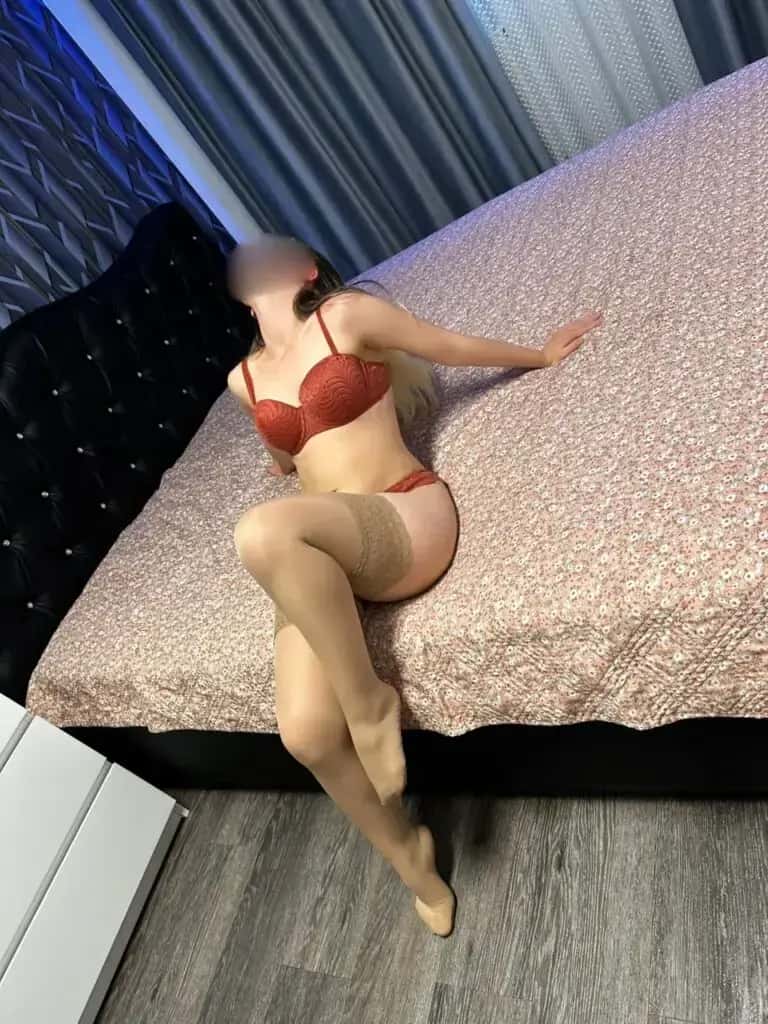 Holka na sex Viktoria - fotka 4