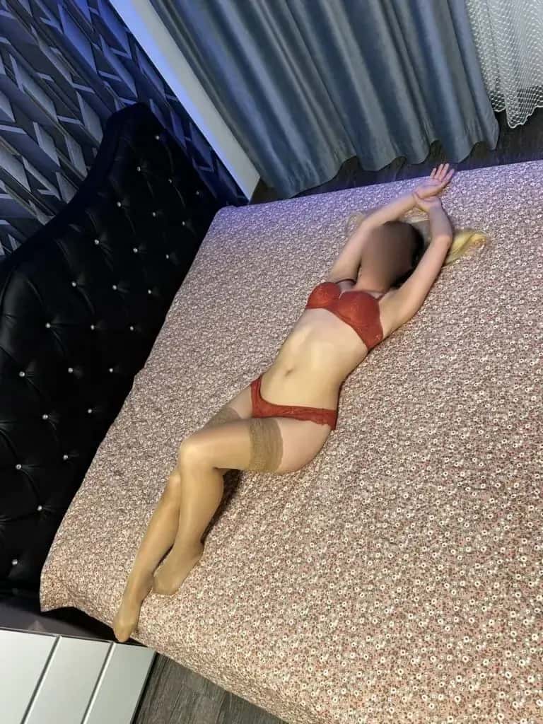 Holka na sex Viktoria - Praha 13