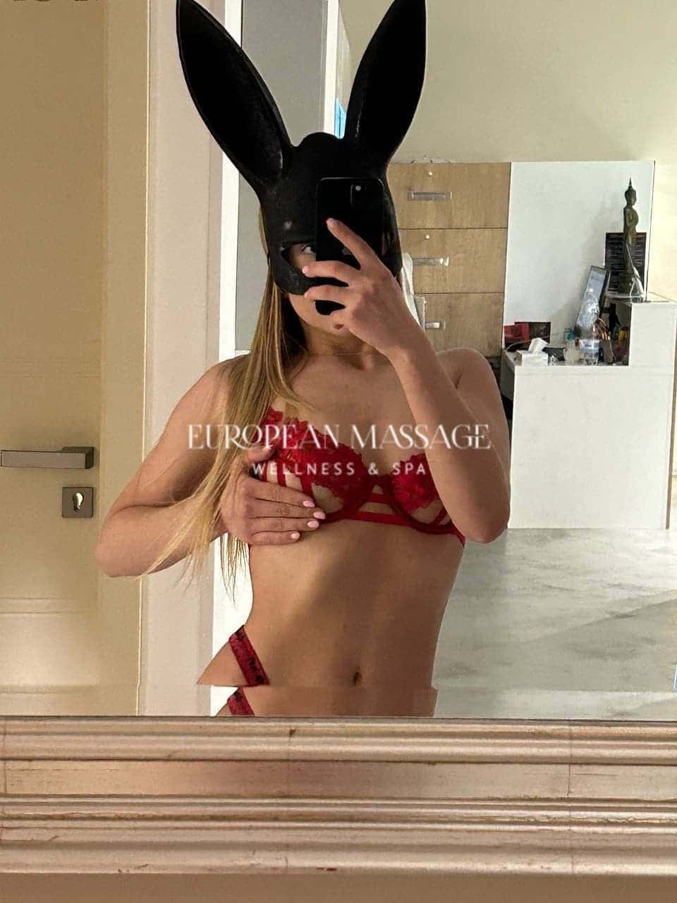 Erotická masérka Angela - European massage - Praha 8