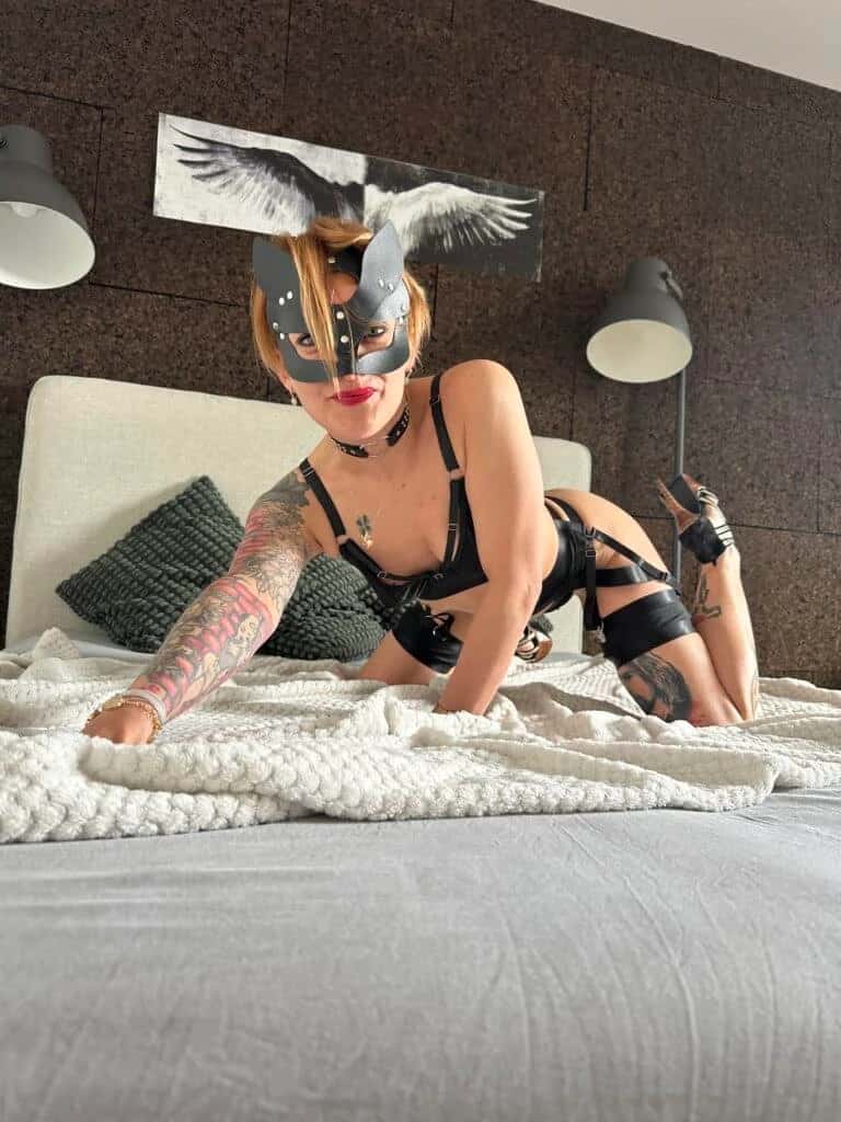 Holka na sex Ester, Escort, Praha 5 - fotka 4
