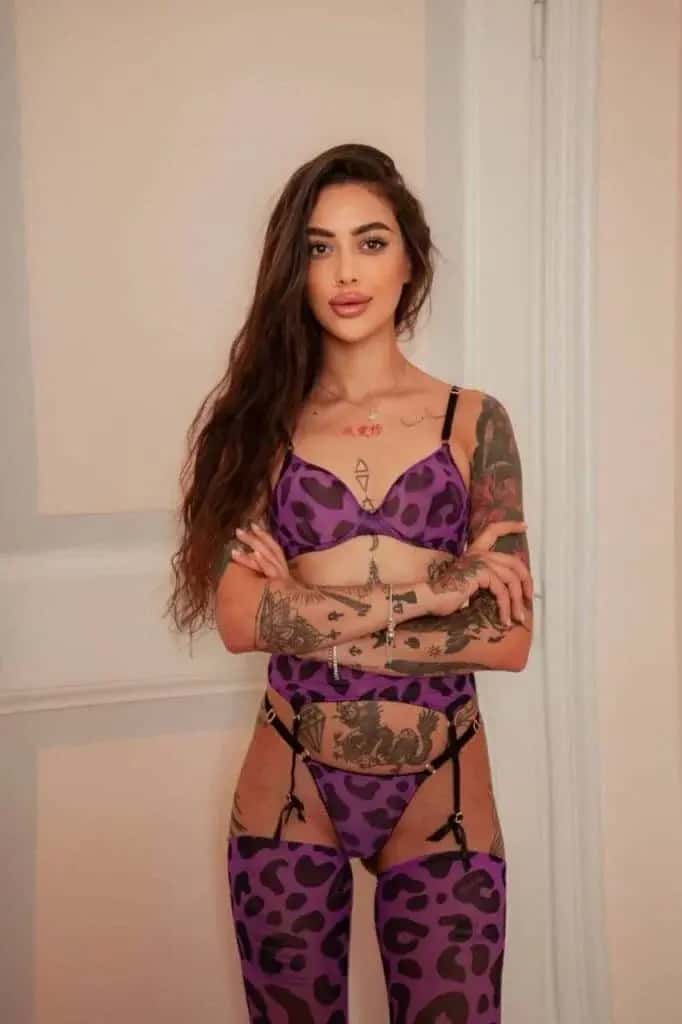 Holka na sex Karina, Escort - Martin Kurt Elite - Praha 7