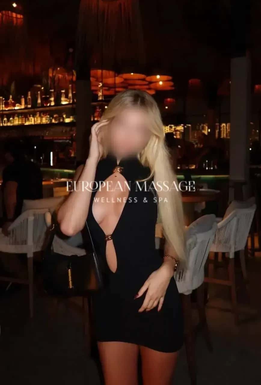 Erotická masérka Ket - European massage - Praha 8