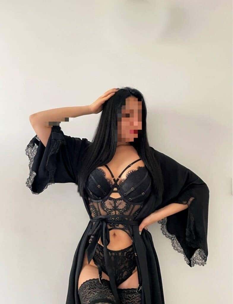 Holka na sex Mihaella - fotka 4