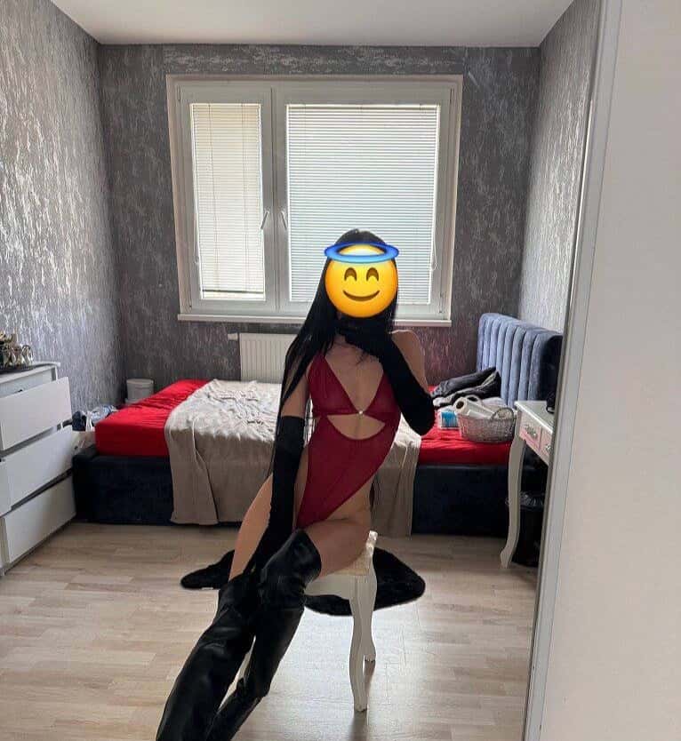 Holka na sex Viki, Karlovy Vary - fotka 2