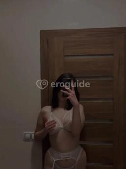 Dívka na sex Elen, 20 let - Lovely girls, Praha 2 | EroGuide