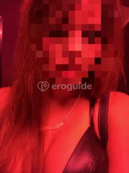 Dívka na sex Lolly, 20 let - Lovely girls, Praha 2 | EroGuide