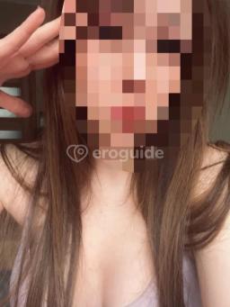 Dívka na sex Lolly, 20 let - Lovely girls, Praha 2 | EroGuide