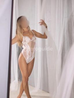 Dívka na sex Dasha, 23 let, Escort - Privát kočky, Praha 1 | EroGuide