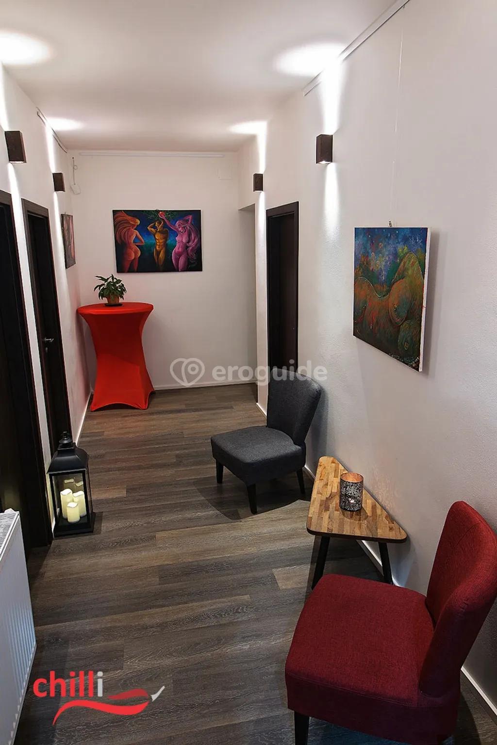 Masážní salon Chilli salon, Praha 8 | EroGuide