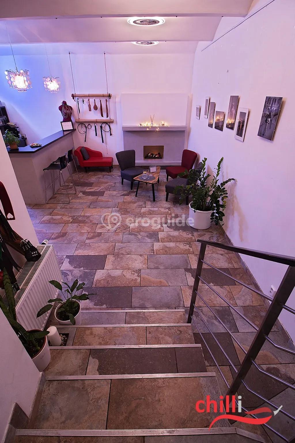 Masážní salon Chilli salon, Praha 8 | EroGuide