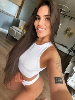 Dívka na sex Daniela, 24 let, Escort, Praha 1 | EroGuide