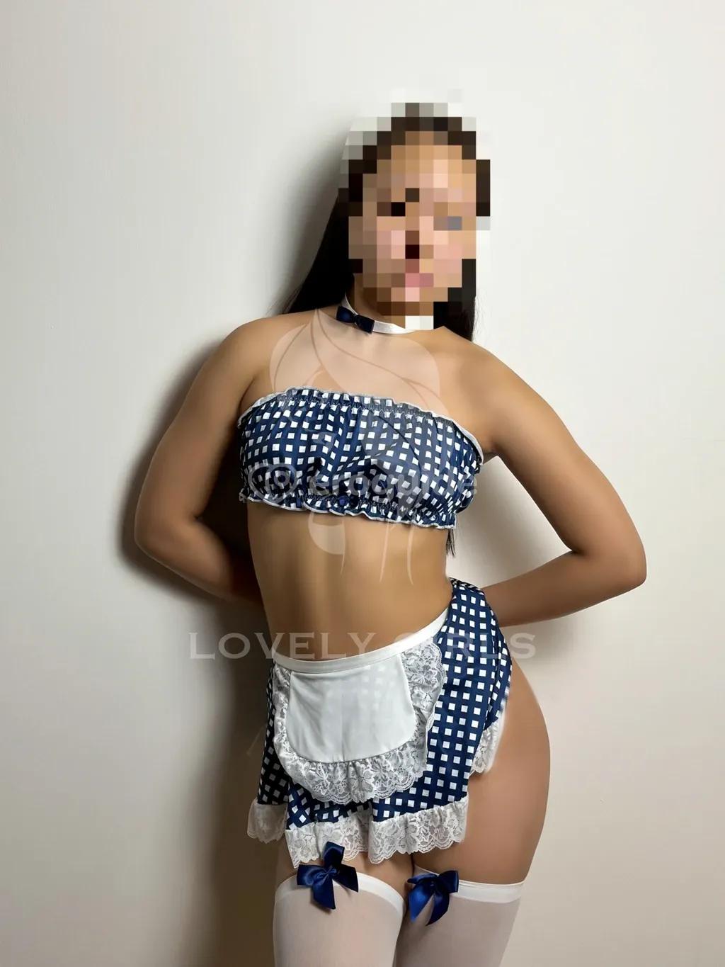 Dívka na sex Selena, 20 let - Lovely girls, Praha 2 | EroGuide