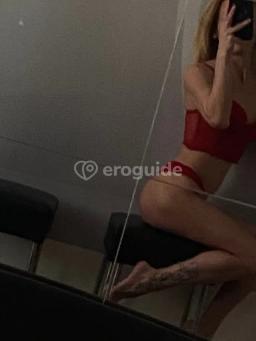 Dívka na sex Celine, 34 let, Escort, Praha 10 | EroGuide