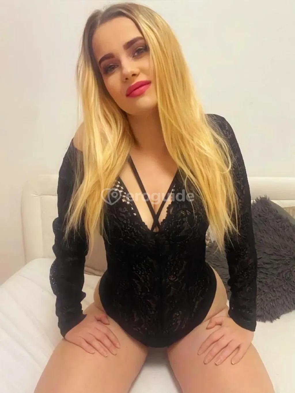 Dívka na sex Leona, 20 let - Sex No 1, Praha 3 | EroGuide